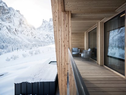 Hotels an der Piste - Hotel-Schwerpunkt: Skifahren & Kulinarik - Alle Zimmer sind mit einem Balkon zur Süd- oder zur Nordseite ausgestattet - Hotel Cappella