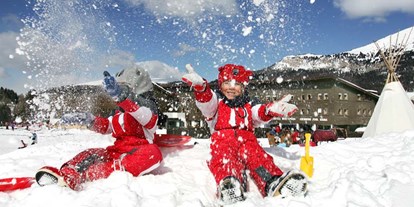 Hotels an der Piste - Skikurs direkt beim Hotel: eigene Skischule - Skigebiet Gröden - Paradies für Kinder - Sporthotel Monte Pana