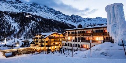 Hotels an der Piste - Wellnessbereich - Sulden am Ortler - Hotel Paradies und Kanzelpiste - Paradies Pure Mountain Resort