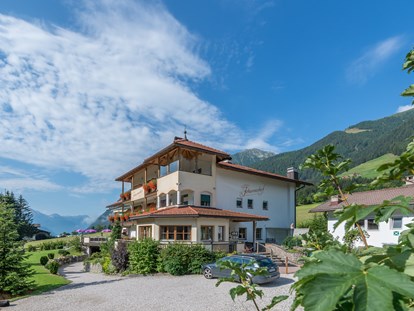 Hotels an der Piste - Preisniveau: moderat - Südtirol - Berghotel Johanneshof