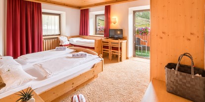 Hotels an der Piste - Hotel-Schwerpunkt: Skifahren & Familie - Schnals - Dreibettzimmer mit Balkon - Piccolo Hotel Gurschler