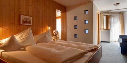 Hotels an der Piste - Hotel-Schwerpunkt: Skifahren & Ruhe - Moos/Passeier - Familienzimmer - Hotel Pöhl