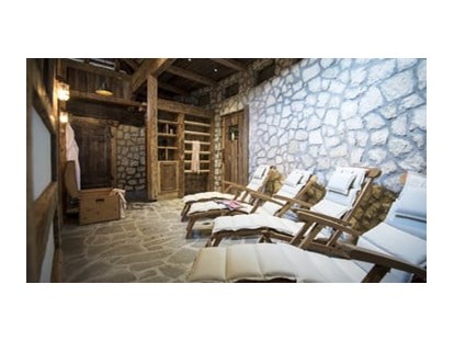Hotels an der Piste - Dolomiten - Wellnessbereich - Post Alpina - Family Mountain Chalets