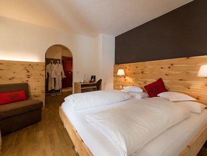 Hotels an der Piste - Ladestation Elektroauto - Skigebiet 3 Zinnen Dolomites - Hotel Kreuzberg