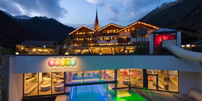 Hotels an der Piste - Parkplatz: kostenlos beim Hotel - Mühlbach (Trentino-Südtirol) - Familienhotel Huber