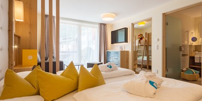 Hotels an der Piste - Südtirol - Familienzimmer Edelweiß - Familienhotel Huber