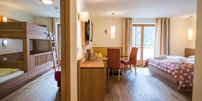 Hotels an der Piste - Wellnessbereich - Wolkenstein-Gröden - Familienzimmer Erika - Familienhotel Huber