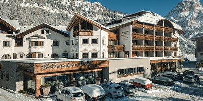 Hotels an der Piste - Pools: Außenpool beheizt - Trentino-Südtirol - Kolfuschgerhof Mountain Resort