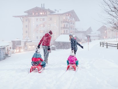 Hotels an der Piste - Hotel-Schwerpunkt: Skifahren & Wellness - Rodeln am Ellmauhof - Familienresort Ellmauhof - das echte All Inclusive ****S