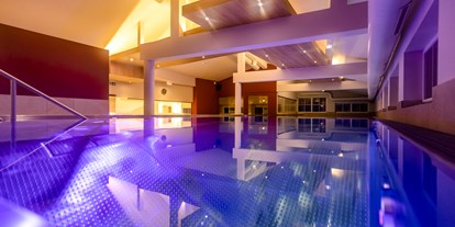 Hotels an der Piste - Pools: Außenpool beheizt - Alpbach - 7Heaven 20m Sportschwimmbecken - Galtenberg Family & Wellness Resort