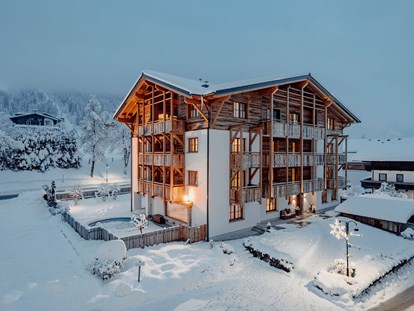 Hotels an der Piste - Hotel-Schwerpunkt: Skifahren & Party - Flachau - Familienlodge Emmy - Familienresort Reslwirt ****