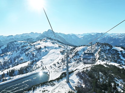 Hotels an der Piste - Hotel-Schwerpunkt: Skifahren & Party - Pongau - winter - Familienresort Reslwirt ****
