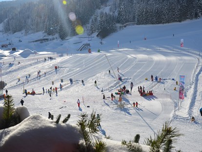 Hotels an der Piste - Hotel-Schwerpunkt: Skifahren & Wellness - Leogang - Ski-Kinderland - Boutique Hotel Das Rivus