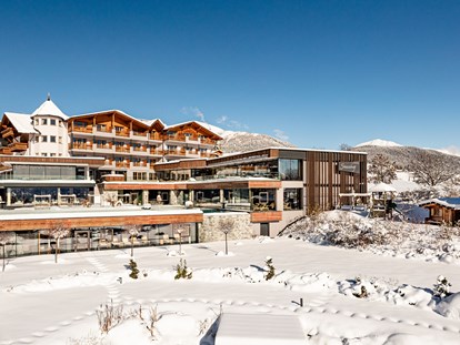 Hotels an der Piste - Hotel-Schwerpunkt: Skifahren & Kulinarik - Hotel Sonnenberg - Hotel Sonnenberg - Alpine Spa Resort