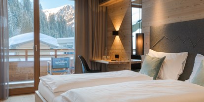 Hotels an der Piste - Pools: Außenpool beheizt - Jochberg (Jochberg) - Tirol Lodge Ellmau