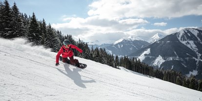 Hotels an der Piste - Skiservice: Skireparatur - Dienten am Hochkönig - Skicircus Saalbach Hinterglemm Leogang Fieberbrunn - Ski & Bike Hotel Wiesenegg
