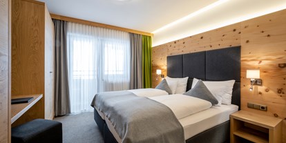 Hotels an der Piste - Verpflegung: Halbpension - Dienten am Hochkönig - Zimmeransicht - Ski & Bike Hotel Wiesenegg