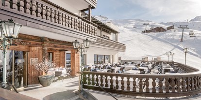 Hotels an der Piste - Hotel-Schwerpunkt: Skifahren & Ruhe - Skigebiet Gurgl - Terrasse - TOP Hotel Hochgurgl