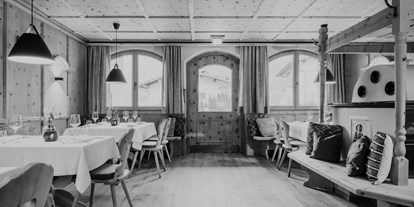 Hotels an der Piste - Skiraum: versperrbar - Fügenberg - Stube - Restaurant  - VAYA Zillertal
