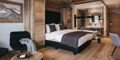 Hotels an der Piste - Pools: Innenpool - Mayrhofen (Mayrhofen) - Grand Deluxe Zimmer - VAYA Zillertal