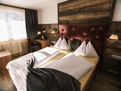 Hotels an der Piste - Obertauern - Die kuschlig-stylischen Doppelzimmer mit Panoramablick, auf Wunsch mit Balkon! - Hotel Kristall Obertauern
