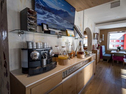 Hotels an der Piste - Ski Obertauern - Das "Kristall" Frühstücksbuffet lässt keine Wünsche offen! - Hotel Kristall Obertauern