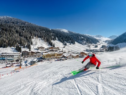 Hotels an der Piste - Skiservice: Skireparatur - Großarl - Hotel Zauchensee Zentral****