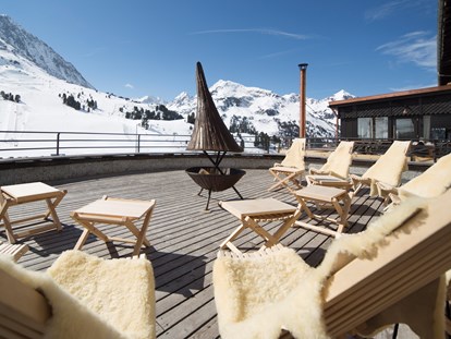 Hotels an der Piste - Skikurs direkt beim Hotel: für Erwachsene - Kühtai - Sonnenterrasse vom Jagdschloss - Jagdschloss-Resort