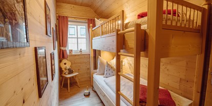 Hotels an der Piste - Kinderbetreuung - Ramsau (Bad Goisern am Hallstättersee) - Kinderzimmer im Ferienhaus Grundlsee - Narzissendorf Zloam
