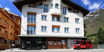 Hotels an der Piste - WLAN - Grächen - AMBER SKI-IN / OUT HOTEL & SPA