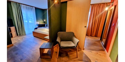 Hotels an der Piste - Preisniveau: moderat - Schweiz - AMBER SKI-IN / OUT HOTEL & SPA