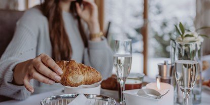Hotels an der Piste - Verpflegung: Frühstück - Dienten am Hochkönig - Vor dem Skitag ein gutes Frühstück genießen - Verwöhnhotel Berghof