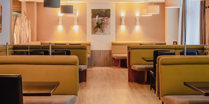 Hotels an der Piste - Preisniveau: moderat - Skigebiet Kreischberg - Lobby-Bar - Hotel Alpenblick Kreischberg