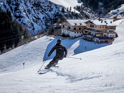 Hotels an der Piste - Hotel-Schwerpunkt: Skifahren & Ruhe - Ski-In & Ski-Out am Perfeldhof - Ferienwohnungen Perfeldhof