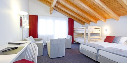 Hotels an der Piste - Skiservice: Skireparatur - Schweiz - Familienzimmer - Hotel Steinmattli