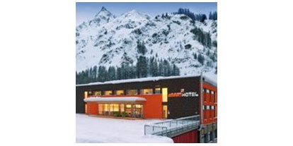 Hotels an der Piste - Hotel-Schwerpunkt: Skifahren & Sparen - Graubünden - Smart-Hotel