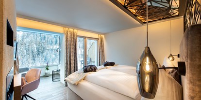 Hotels an der Piste - Adults only - St. Anton am Arlberg - Panorama Superior Doppelzimmer - LARET private Boutique Hotel | Adults only