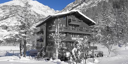 Hotels an der Piste - Ski-In Ski-Out - Wallis - Winter  - Hotel Sport