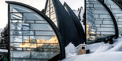 Hotels an der Piste - Davos Dorf - Sicht auf Spa, die Tschuggen Bergoase - Tschuggen Grand Hotel 