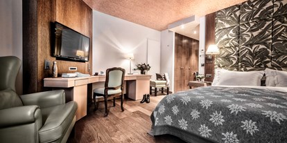 Hotels an der Piste - Parkplatz: kostenlos in Gehweite - Arosa - Deluxe Grandlit Zimmer - Tschuggen Grand Hotel 