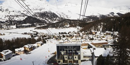 Hotels an der Piste - Skikurs direkt beim Hotel: für Erwachsene - St. Moritz - Ski in ski out - Nira Alpina