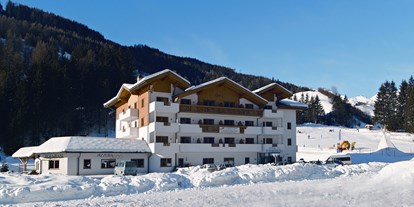 Hotels an der Piste - geführte Skitouren - Vals/Mühlbach - Hotel Bergkristall