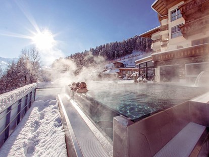 Hotels an der Piste - Pools: Außenpool beheizt - Zillertal - Baden über den Dächern von Kaltenbach - Alpin Family Resort Seetal ****s