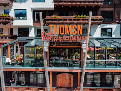 Hotels an der Piste - Hotel-Schwerpunkt: Skifahren & Wellness - St. Johann in Tirol - THOMSN - Alpine Rock Hotel