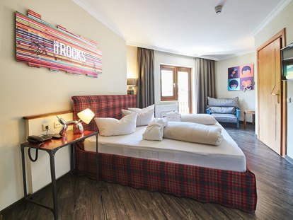 Hotels an der Piste - Skicircus Saalbach Hinterglemm Leogang Fieberbrunn - THOMSN - Alpine Rock Hotel