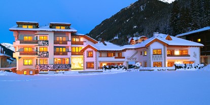 Hotels an der Piste - Hotel-Schwerpunkt: Skifahren & Romantik - Tirol - Hotel Montanara Ischgl