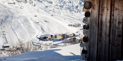 Hotels an der Piste - geführte Skitouren - See (Kappl, See) - Skipiste neben Hotel - Hotel Ulli