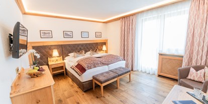 Hotels an der Piste - Parkplatz: kostenlos beim Hotel - Mellau - Doppelzimmer Classic mit Parkett - Hotel Ulli