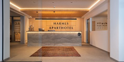 Hotels an der Piste - Verpflegung: Frühstück - Bad Hofgastein - Rezeption - Harmls Aparthotel