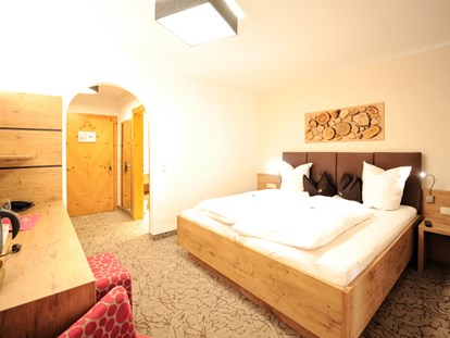 Hotels an der Piste - Hallenbad - Skigebiet Serfaus - Fiss - Ladis - Hotel Garni s'Röck